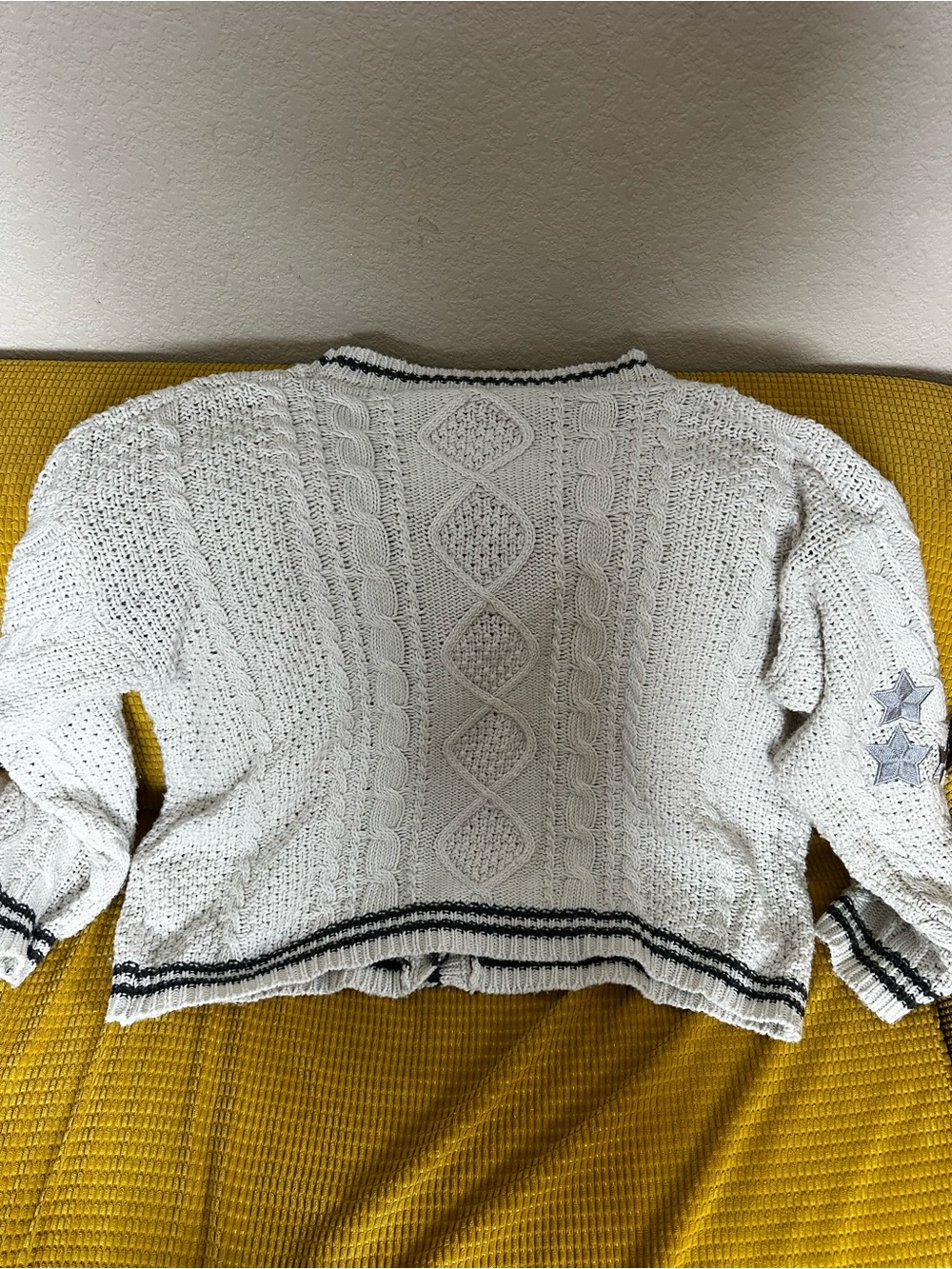 Taylor Swift Folklore Cardigan M/LG - Picture 4 of 4